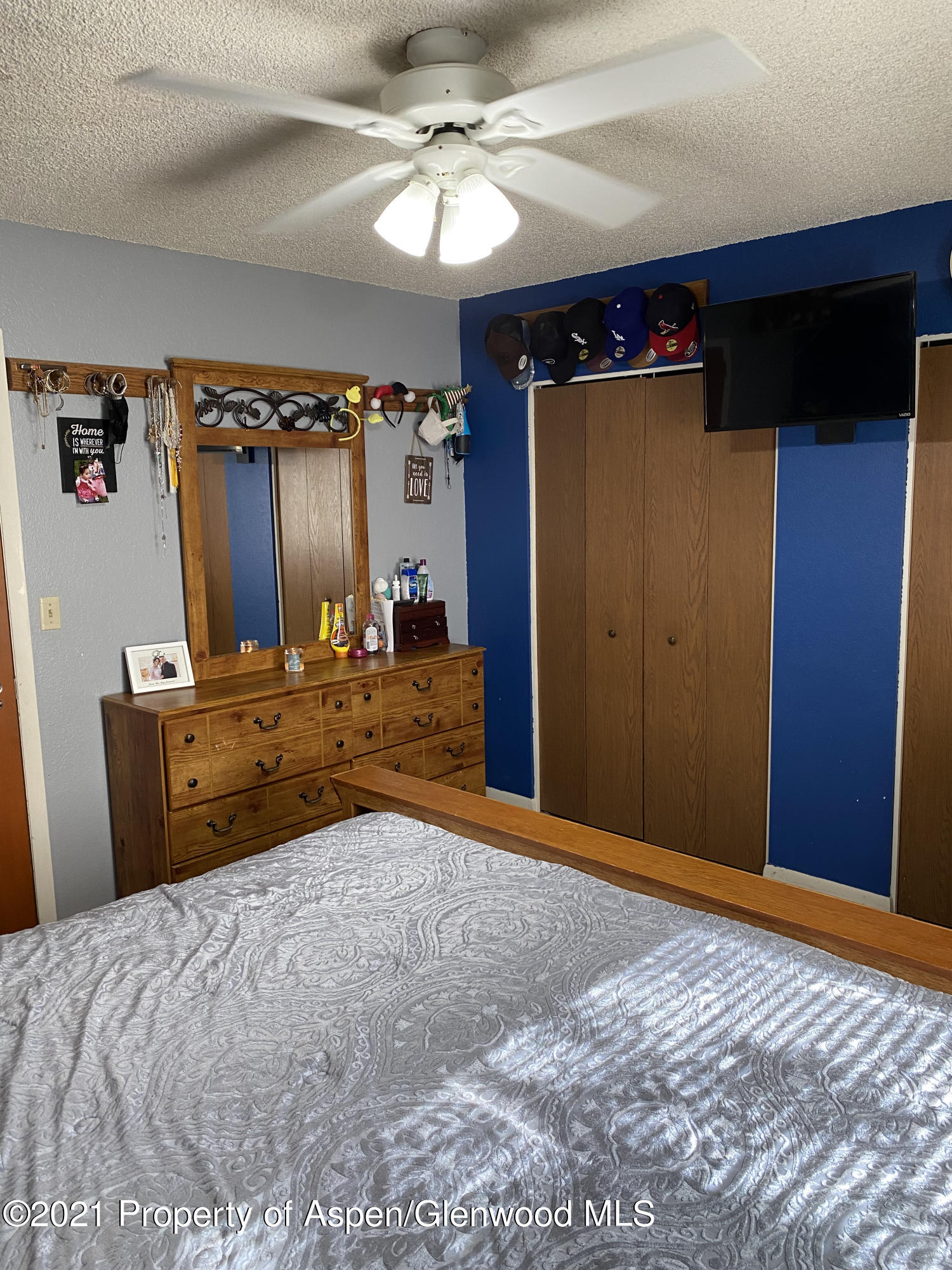 2413 24th Place Rifle, CO 81650 - Photo 11 of 14 MasterBedroom2