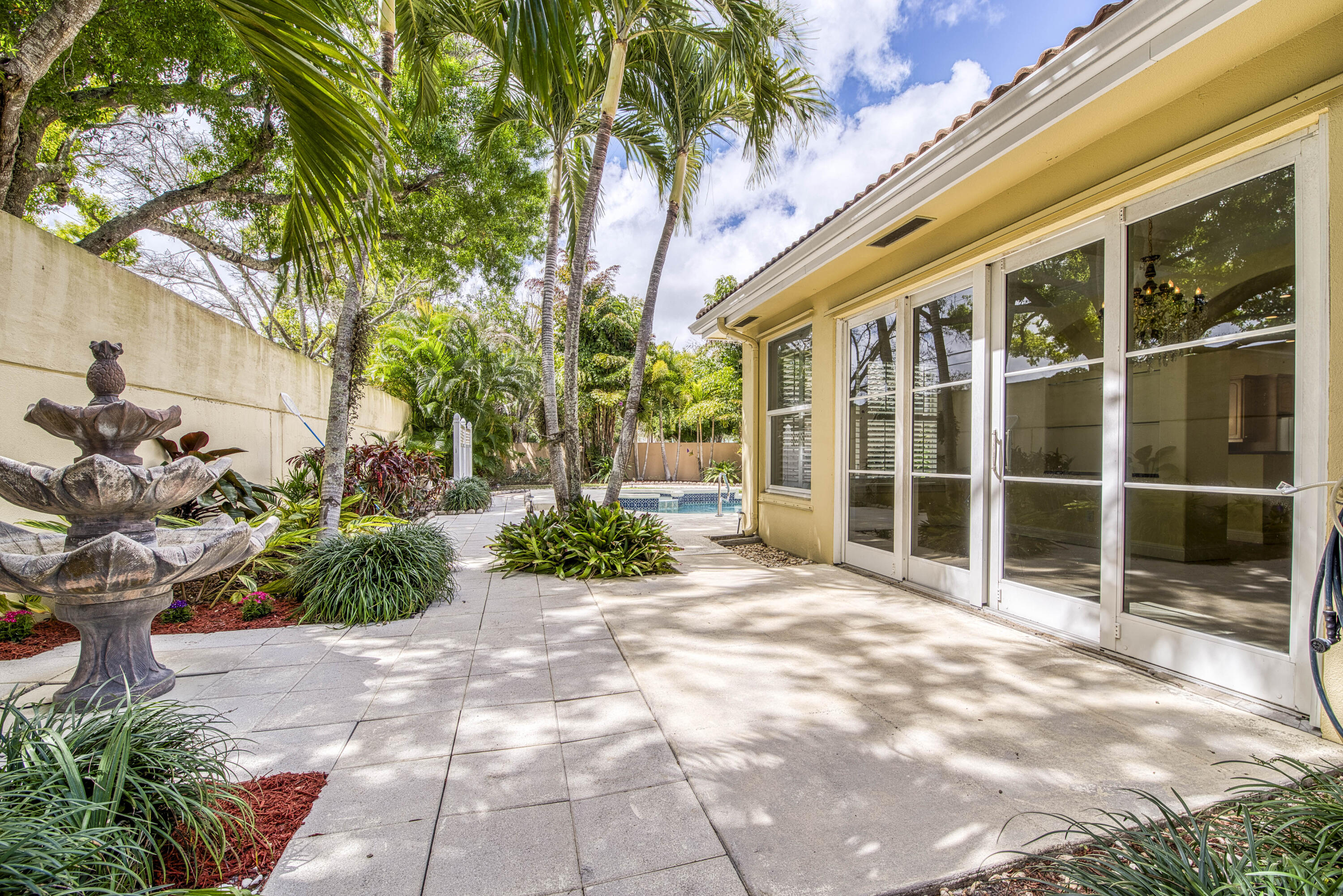 190 South Hampton Drive Jupiter, FL 33458 - Photo 24 of 38 _IMG7635_HDR