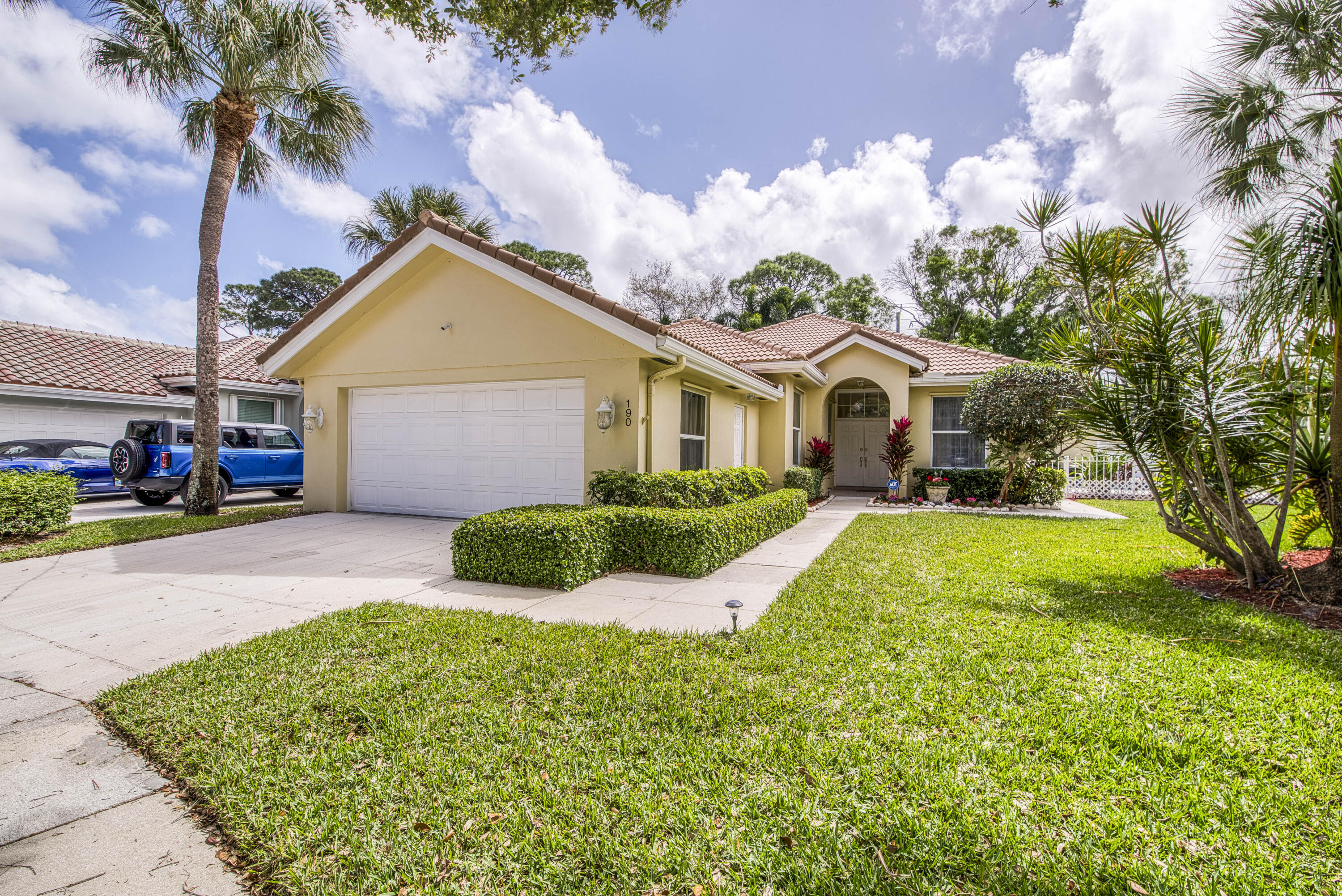 190 South Hampton Drive Jupiter, FL 33458 - Photo 32 of 38 _IMG7668_HDR