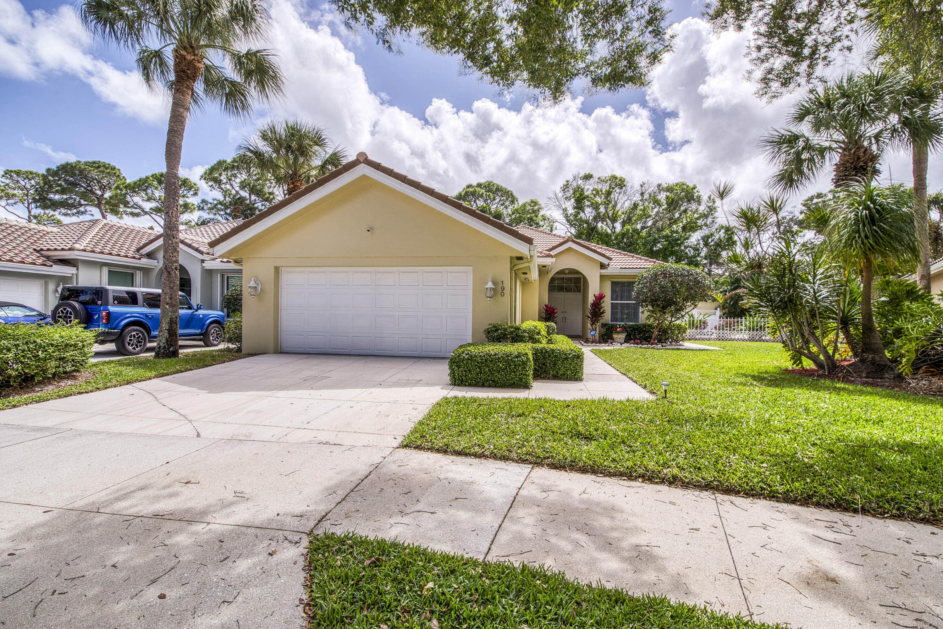 190 South Hampton Drive Jupiter, FL 33458 - Photo 33 of 38 _IMG7671_HDR