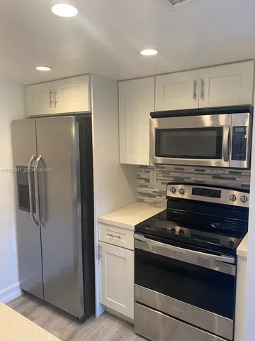 $1,600 | 1089 Benoist Farms Road, Unit 107, West Palm Beach, FL 33411