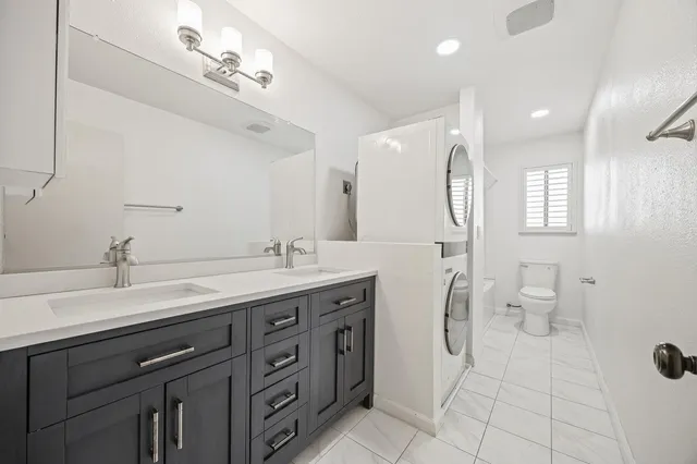 $280,000 | 897 Greenfield Avenue, Hanford, CA 93230