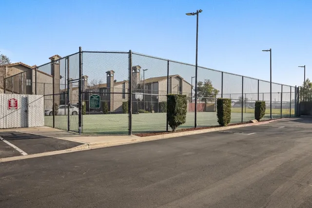 $280,000 | 897 Greenfield Avenue, Hanford, CA 93230