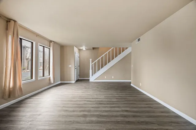 $280,000 | 897 Greenfield Avenue, Hanford, CA 93230