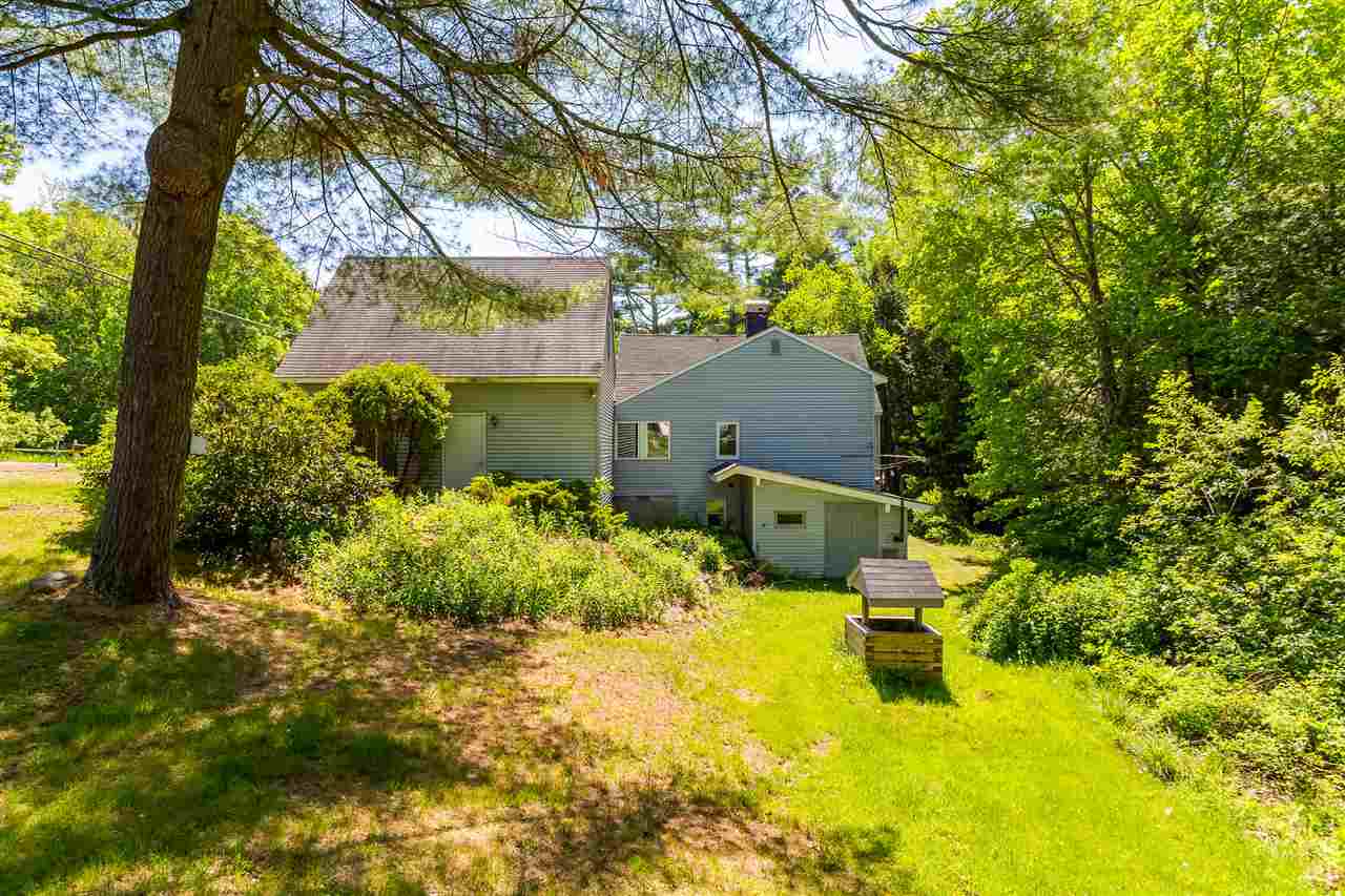 304 Stage Road Nottingham, NH 03290 - Photo 3 of 38
