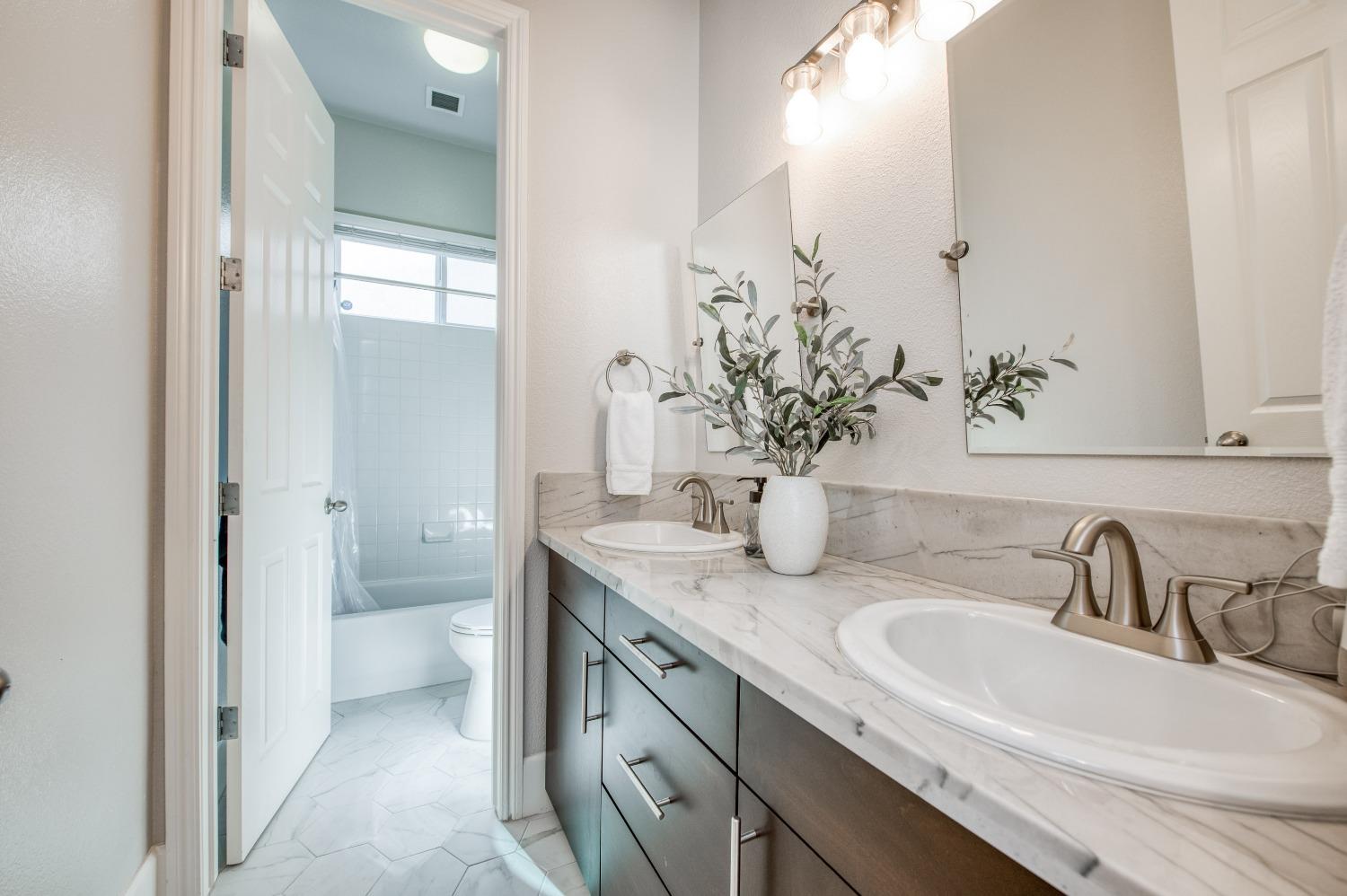 3081 Pico Avenue Clovis, CA 93619 - Photo 20 of 38