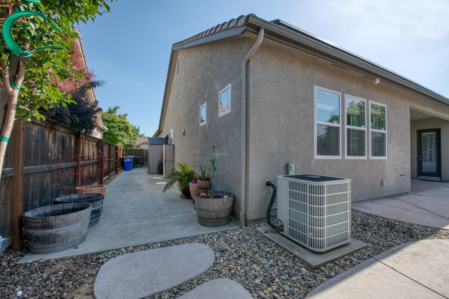 3081 Pico Avenue Clovis, CA 93619 - Photo 32 of 38