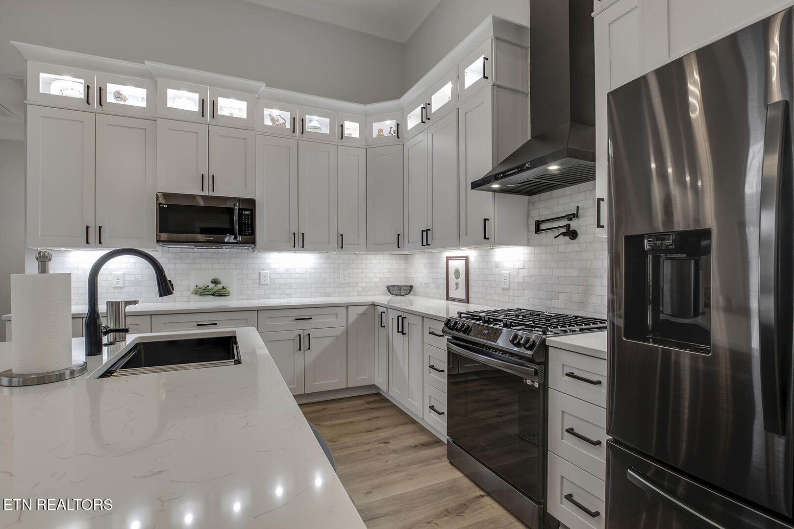 131 Dudala Way Loudon, TN 37774 - Photo 11 of 60 11_131 Dudala Way_Kitchen02