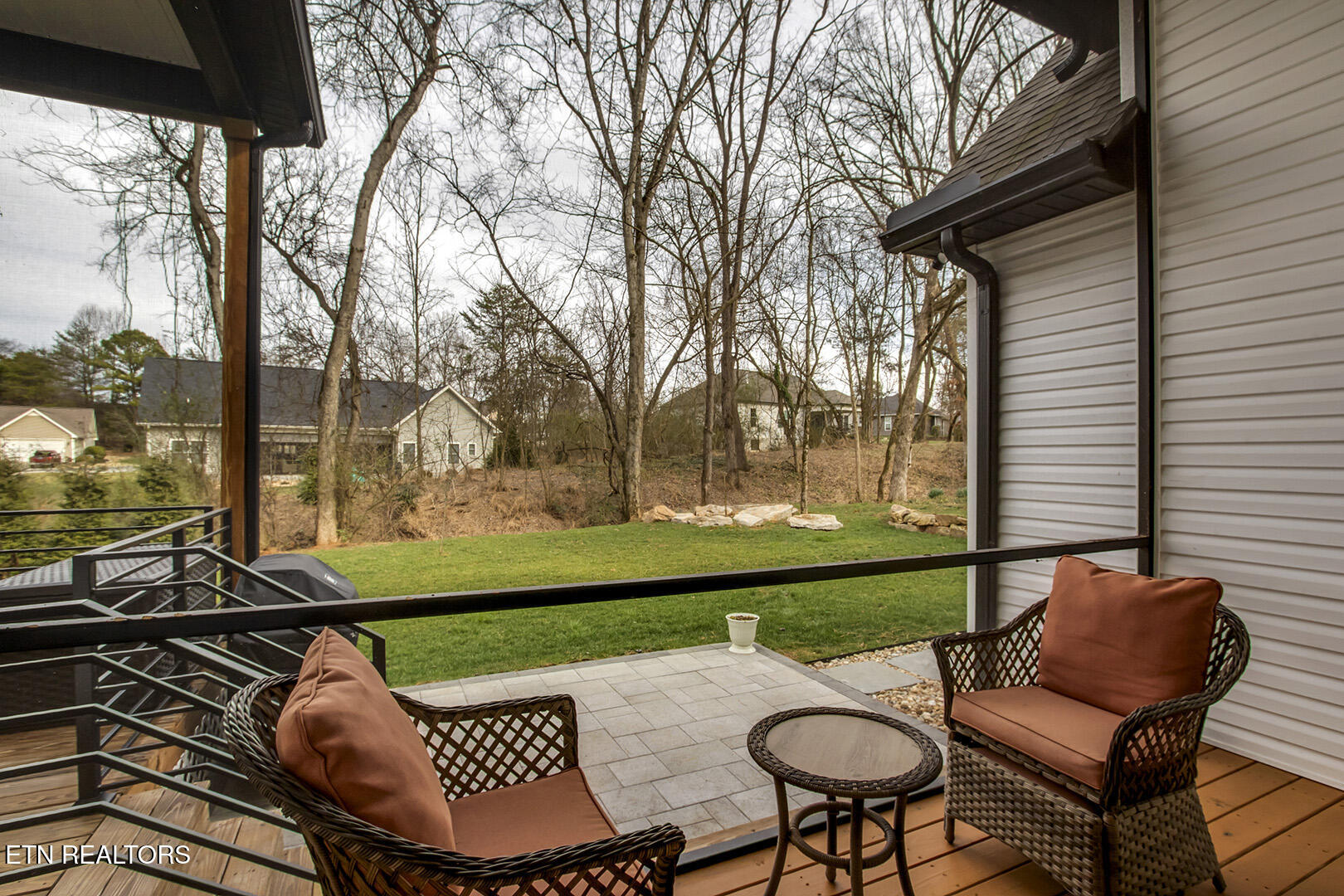 131 Dudala Way Loudon, TN 37774 - Photo 23 of 60 23_131 Dudala Way_ScreenedPorch