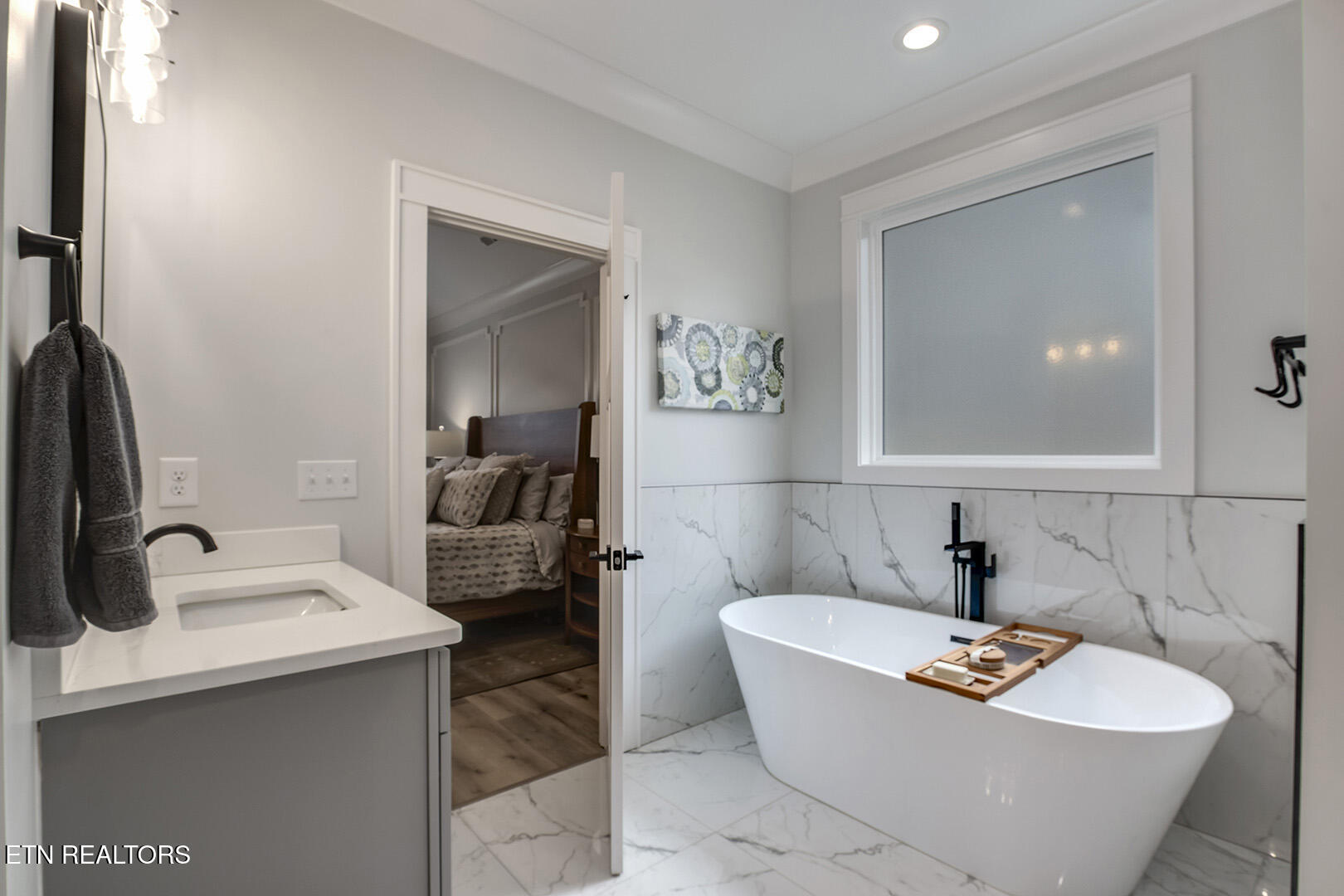 131 Dudala Way Loudon, TN 37774 - Photo 30 of 60 30_131 Dudala Way_MasterBath02