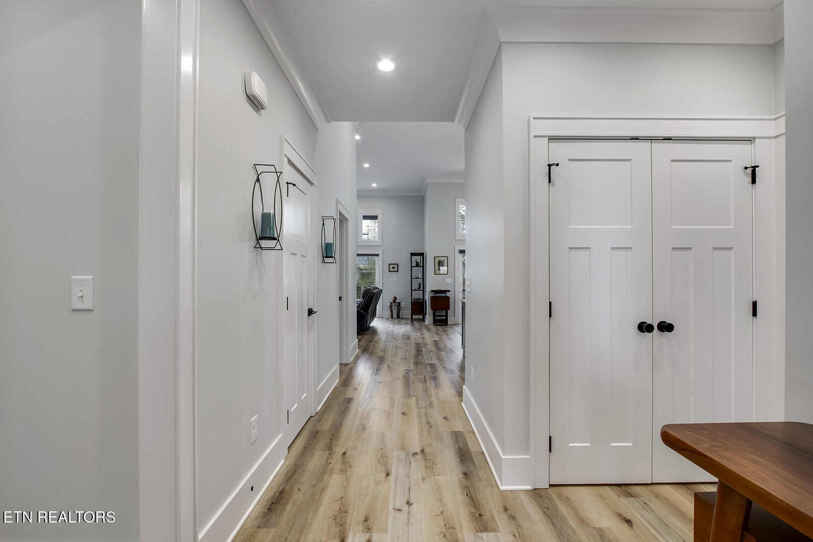 131 Dudala Way Loudon, TN 37774 - Photo 4 of 60 04_131 Dudala Way_EntryView