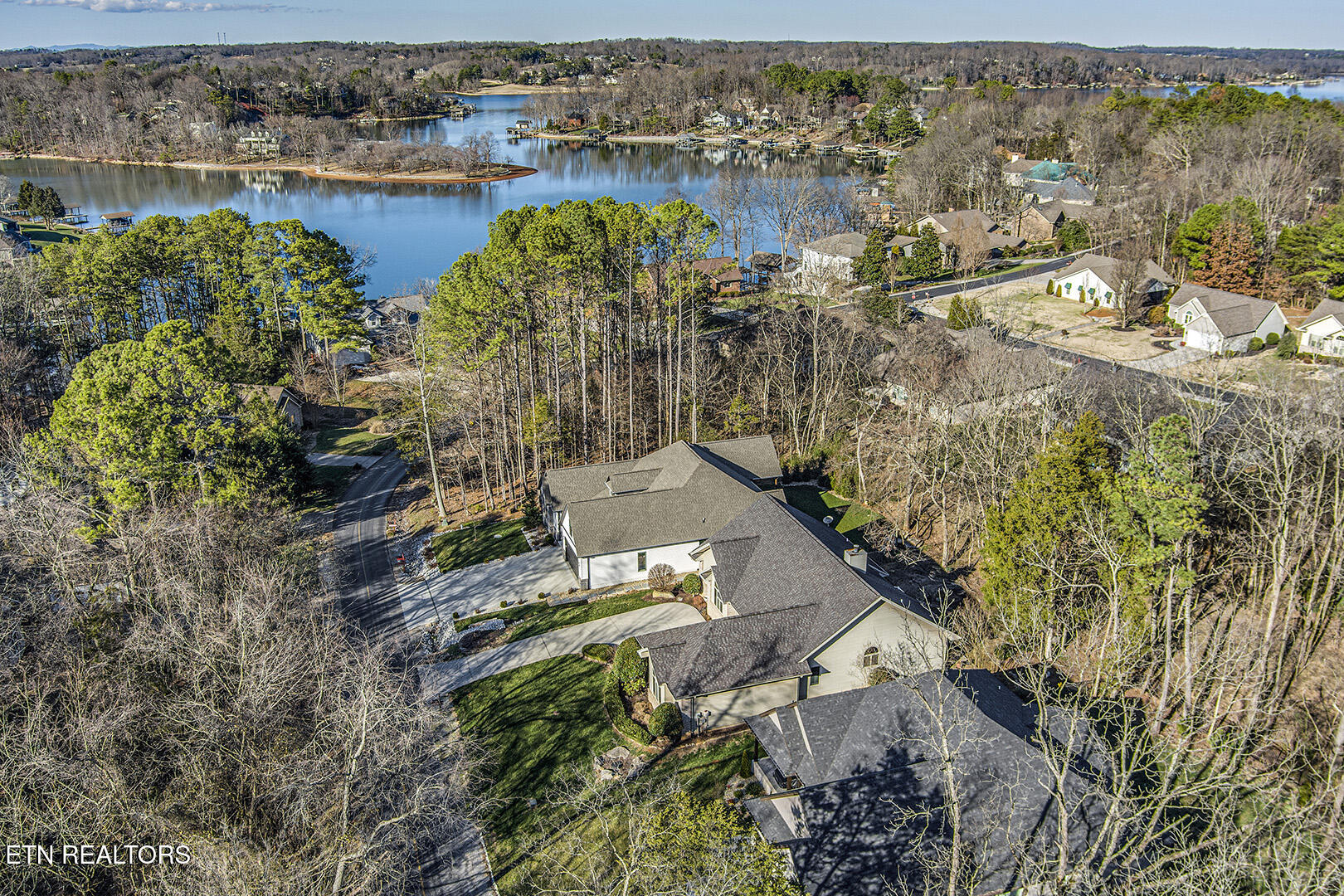 131 Dudala Way Loudon, TN 37774 - Photo 54 of 60 54_131 Dudala Way_FrontRightElevated