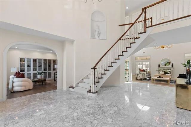 $1,550,000 | 2242 Whitney Pointe Drive, Clarkson Valley, MO 63005