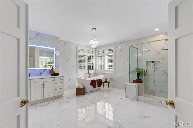 $1,550,000 | 2242 Whitney Pointe Drive, Clarkson Valley, MO 63005