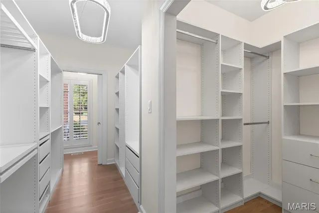 $1,550,000 | 2242 Whitney Pointe Drive, Clarkson Valley, MO 63005