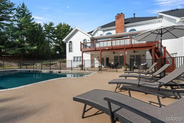 $1,550,000 | 2242 Whitney Pointe Drive, Clarkson Valley, MO 63005