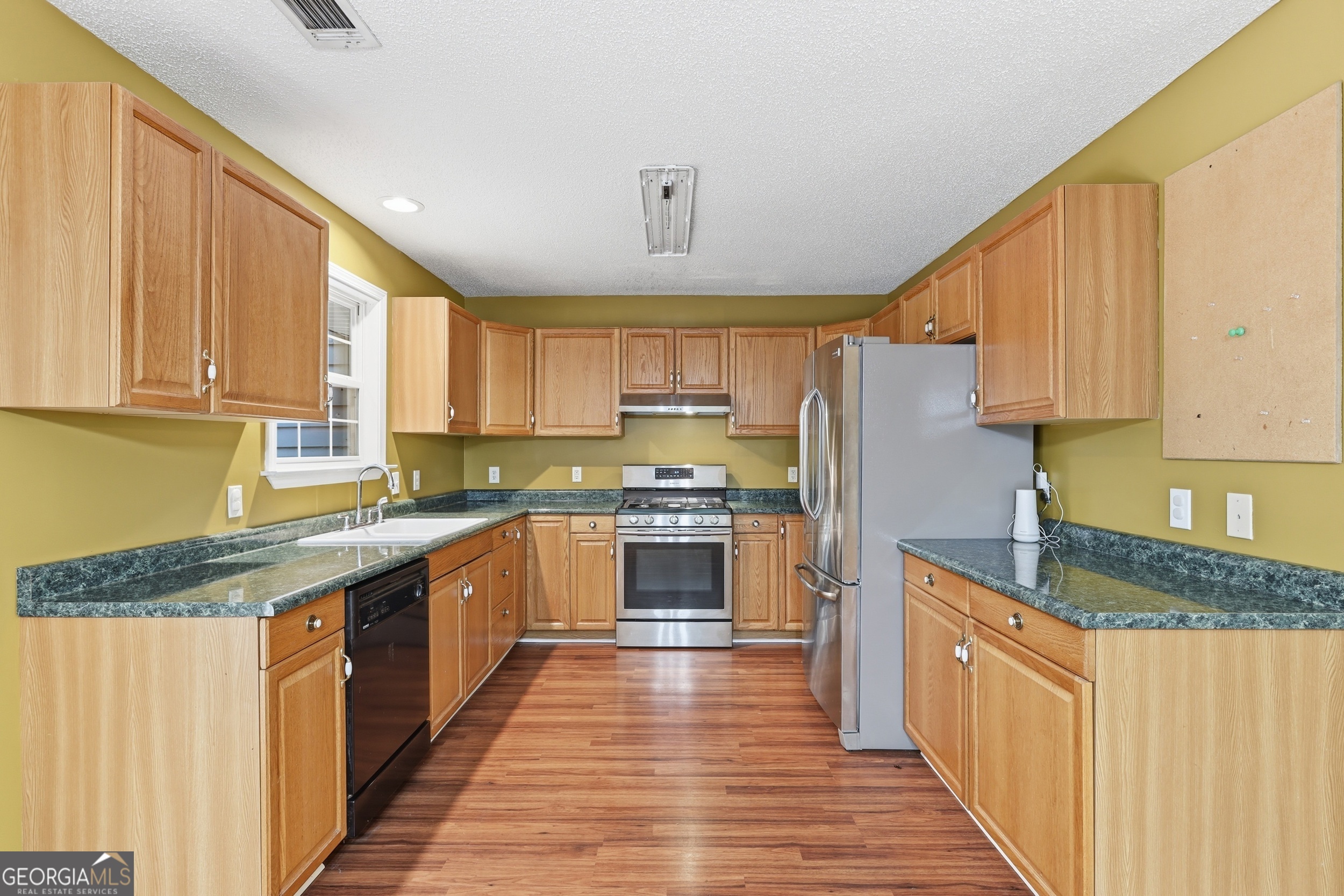 135 Andrews Road Toccoa, GA 30577 - Photo 7 of 44 Gallery Image 7