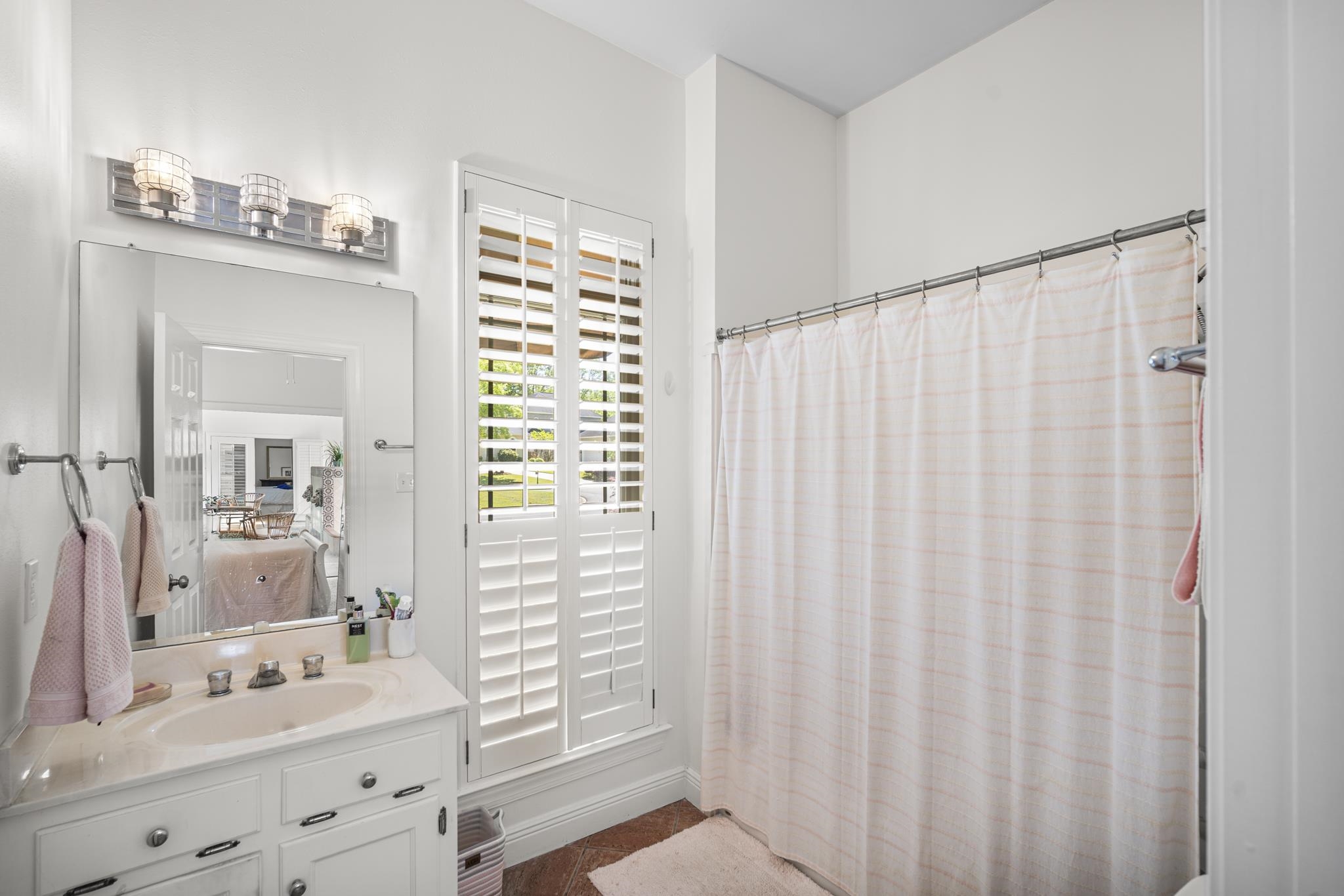 110 Cedar Pointe Fairhope, AL 36532 - Photo 40 of 56 Bathroom 3