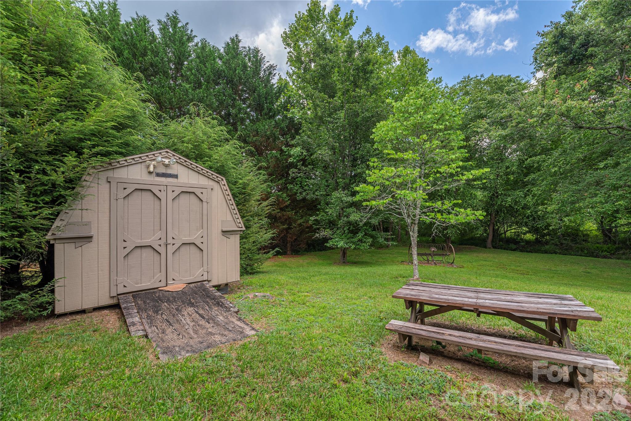 992 Brickyard Road Horse Shoe, NC 28742 - Photo 23 of 27