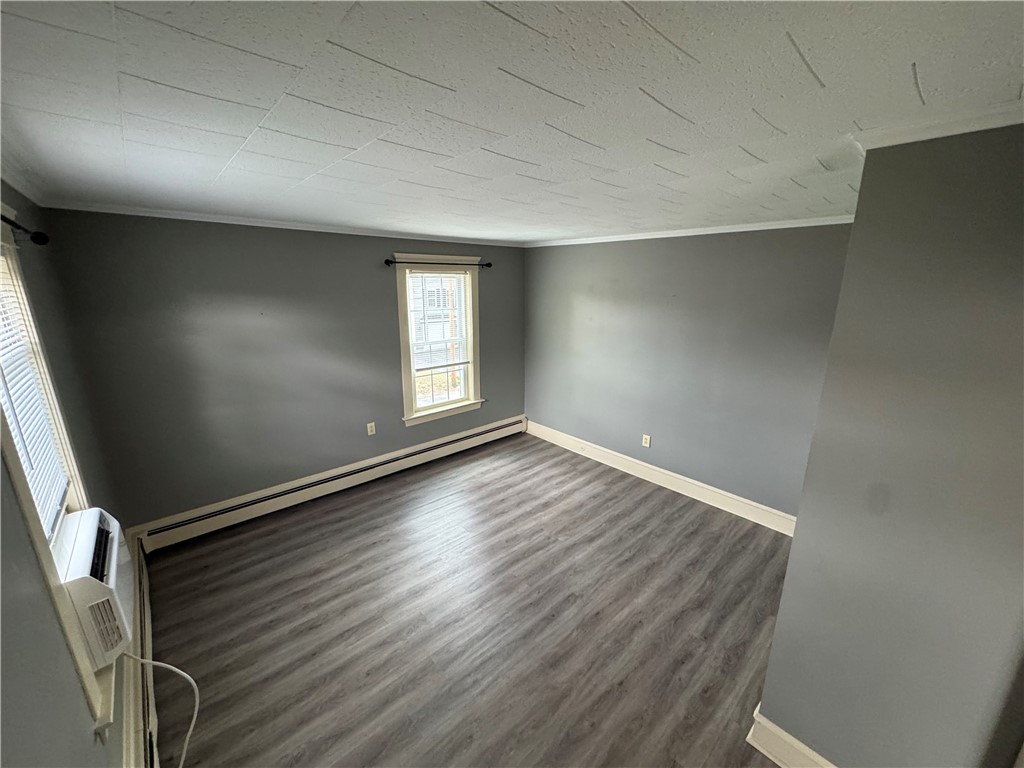 75 Kenwood Street Woonsocket, RI 02895 - Photo 7 of 29