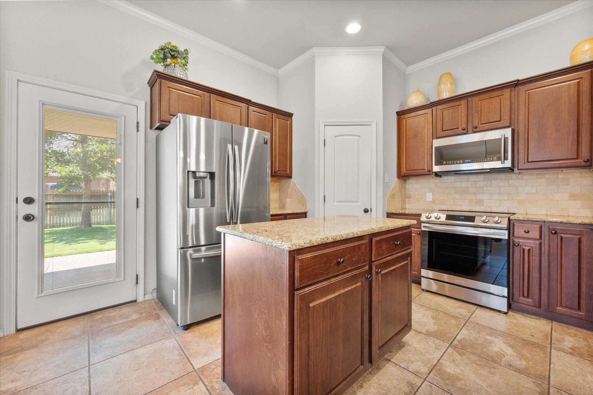 3007 111th Street Lubbock, TX 79423 - Photo 16 of 32 26-3007 111th St9037