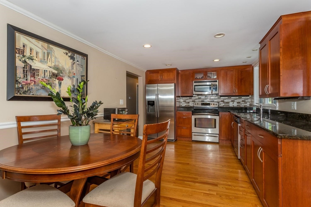22 Middlesex Road Sharon, MA 02067 - Photo 8 of 21
