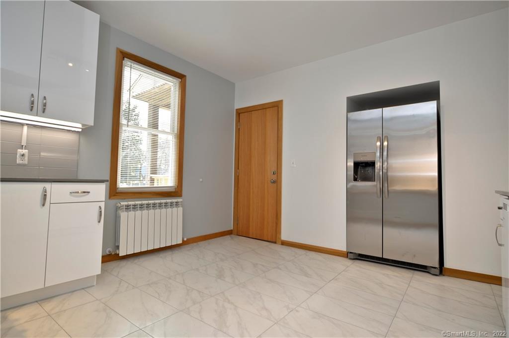 361 Gregory Street, Unit 1 Bridgeport, CT 06604 - Photo 8 of 35