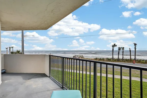 $425,000 | 2860 Ocean Shore Boulevard, Unit 2060, Ormond Beach, FL 32176