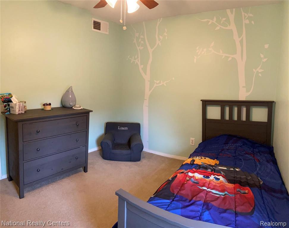 24446 Jamestowne Road Novi, MI 48375 - Photo 18 of 34