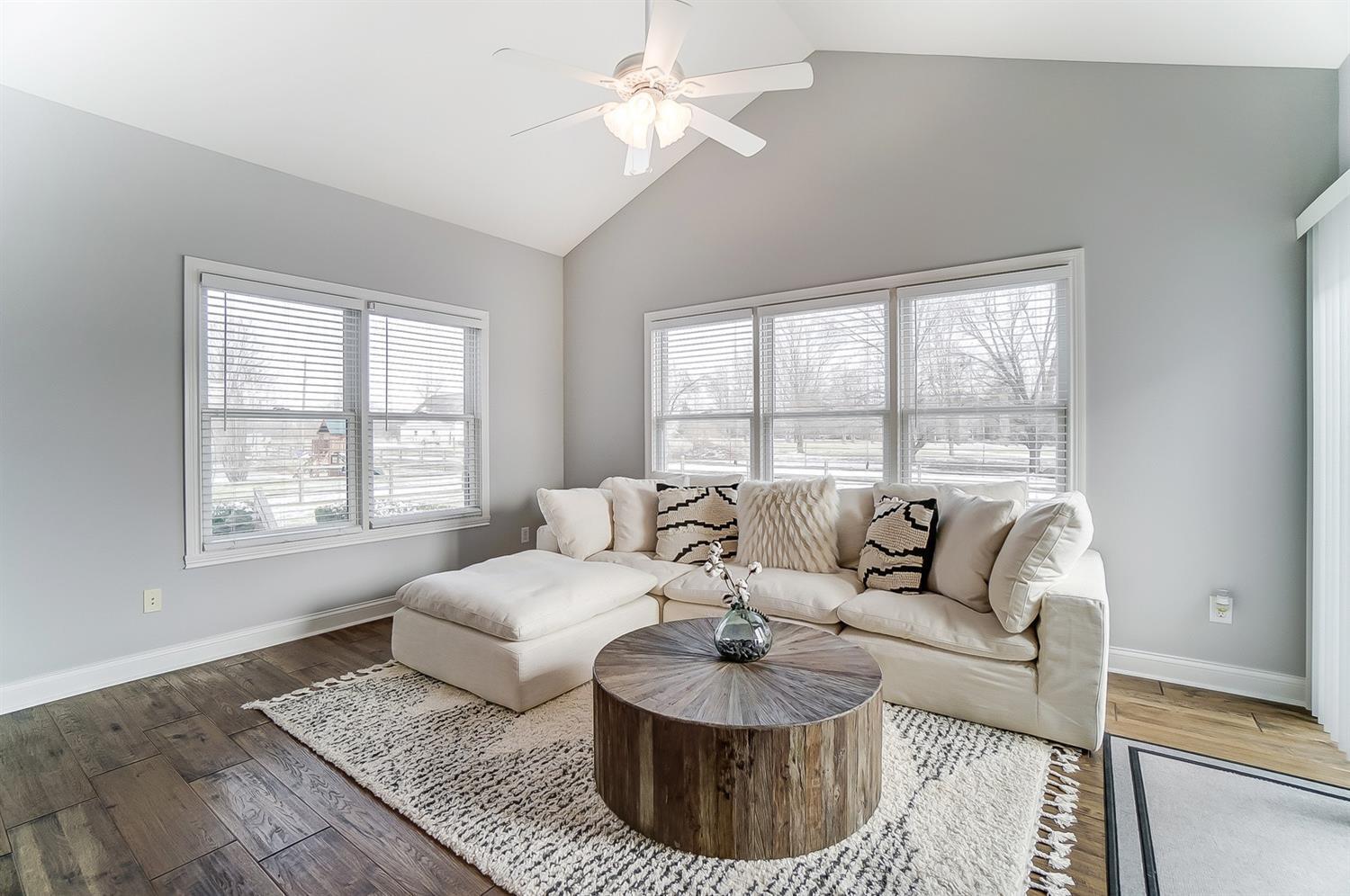 5462 Rodeo Drive Middletown, OH 45044 - Photo 10 of 36 Gallery Image 10