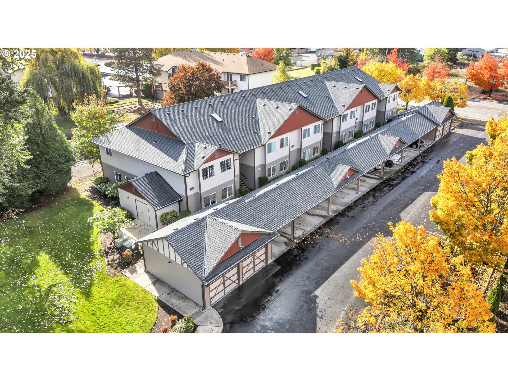 14603 Northeast 20th Avenue, Unit A105 Vancouver, WA 98686 - Photo 3 of 36 a aerial view of a house with a ocean view