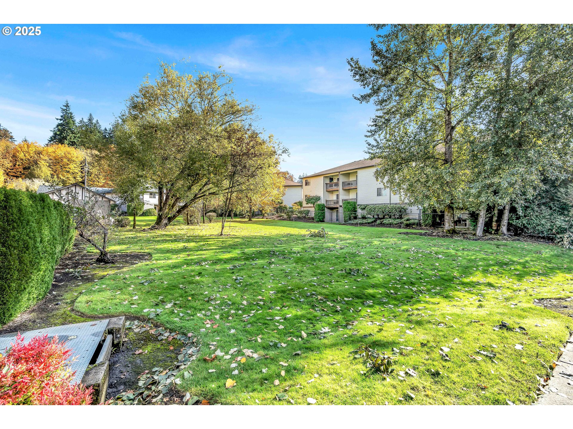 14603 Northeast 20th Avenue, Unit A105 Vancouver, WA 98686 - Photo 31 of 36 a view of a house with a big yard