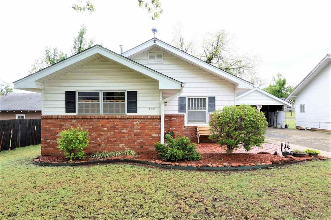 706 Locust Street Perry, OK 73077 - Photo 27 of 28 Gallery Image 27