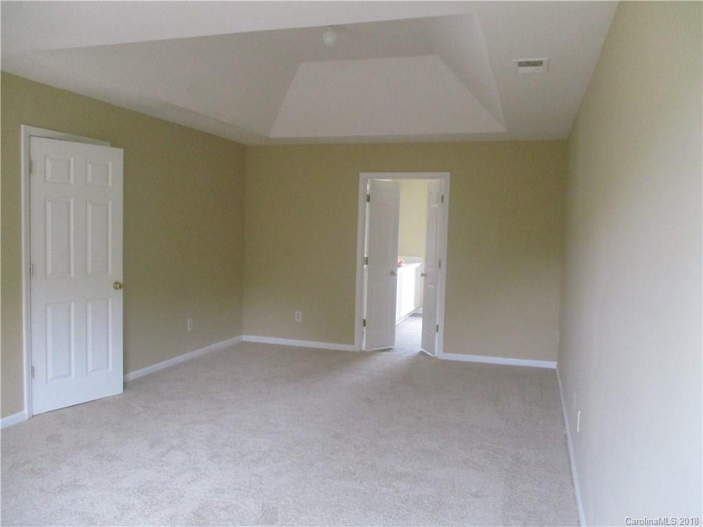 11524 Chapeclane Road, Unit 25 Charlotte, NC 28278 - Photo 12 of 28