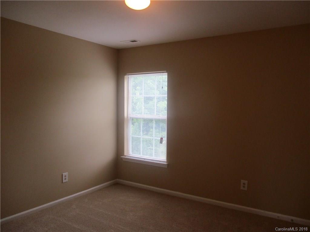 11524 Chapeclane Road, Unit 25 Charlotte, NC 28278 - Photo 21 of 28