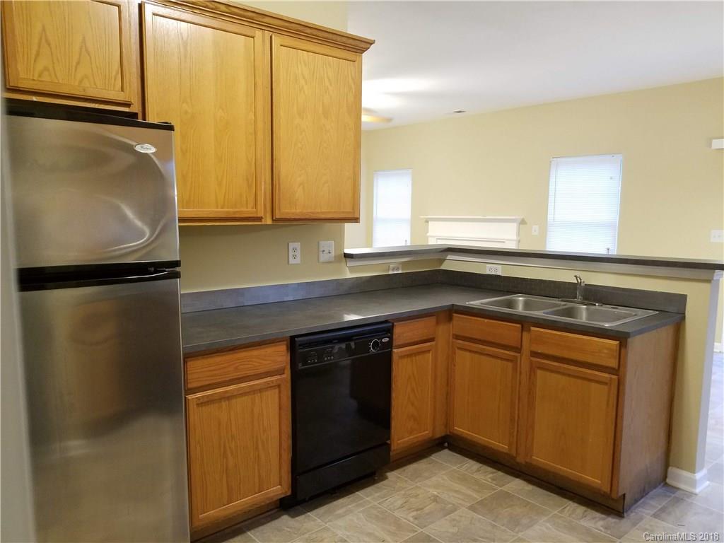 11524 Chapeclane Road, Unit 25 Charlotte, NC 28278 - Photo 9 of 28