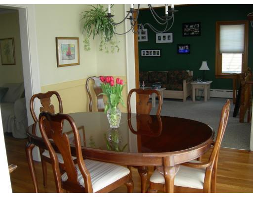 11 Stanley Road Belmont, MA 02478 - Photo 4 of 6 Gallery Image 4
