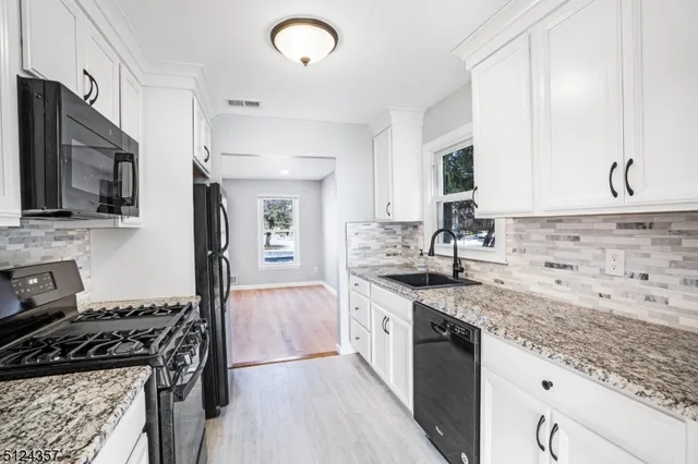 $3,800 | 1 Tempe Wick Road, Unit B, Mendham, NJ 07945