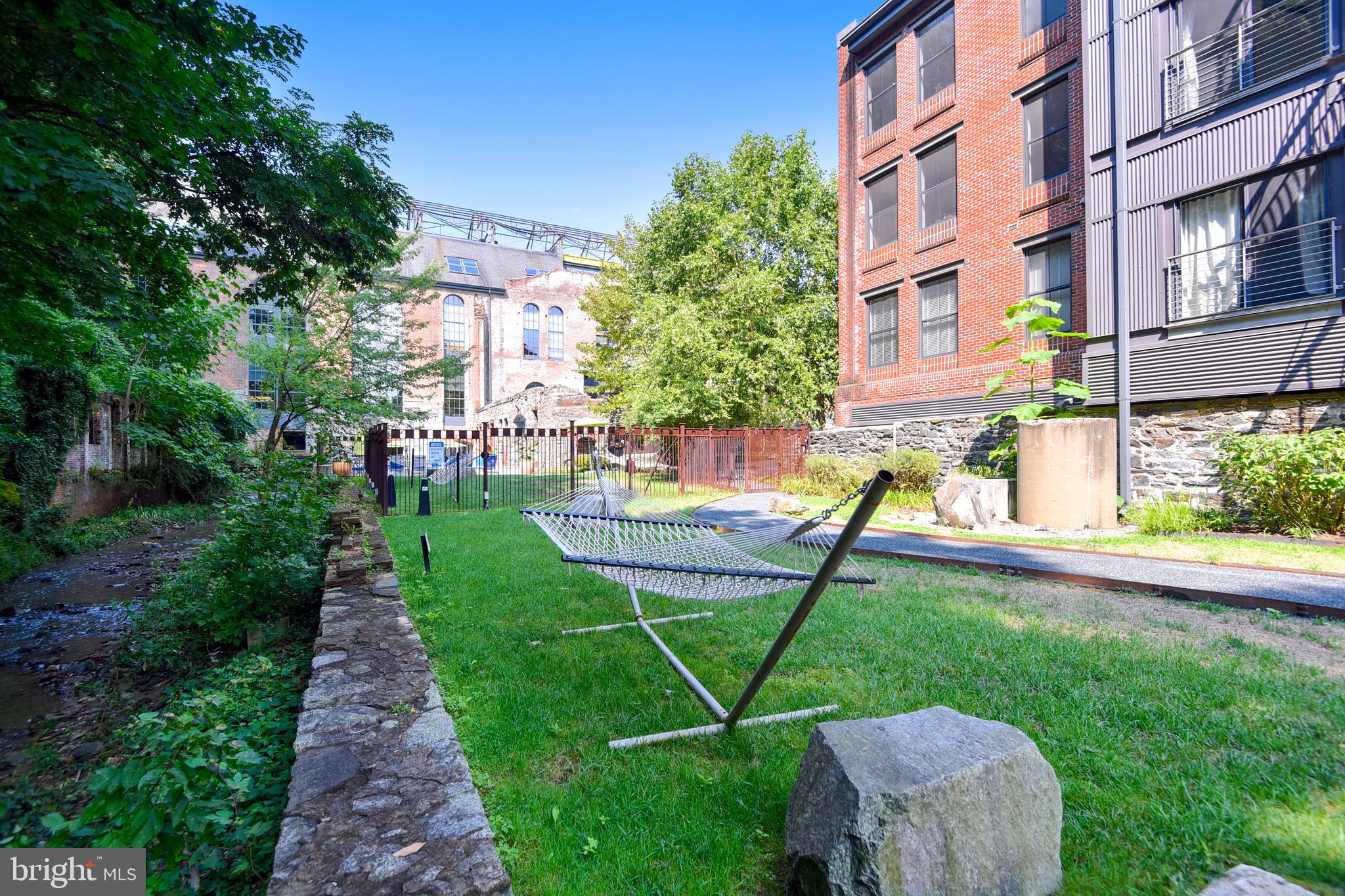 2007 Clipper Park Road, Unit 326 Baltimore, MD 21211 - Photo 31 of 44