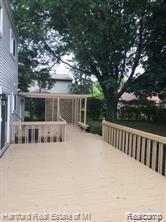 37354 Chesapeake Road Farmington, MI 48335 - Photo 12 of 12 Large Deck