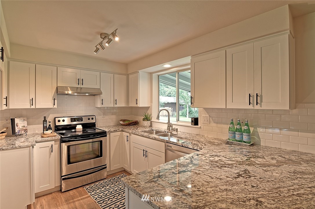 44230 Pine Road Gold Bar, WA 98251 - Photo 4 of 20 Gallery Image 4