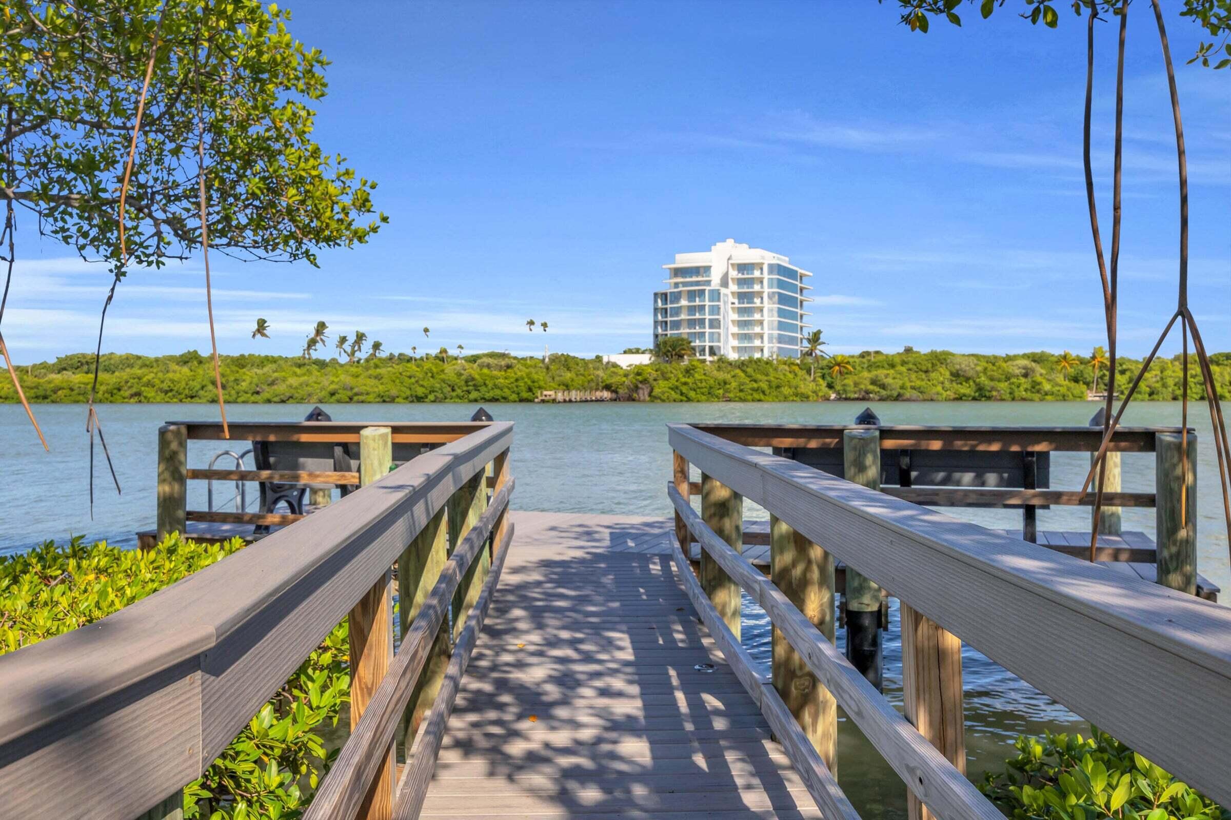 200 Waterway Road, Unit 307 Tequesta, FL 33469 - Photo 32 of 37 Day Dock
