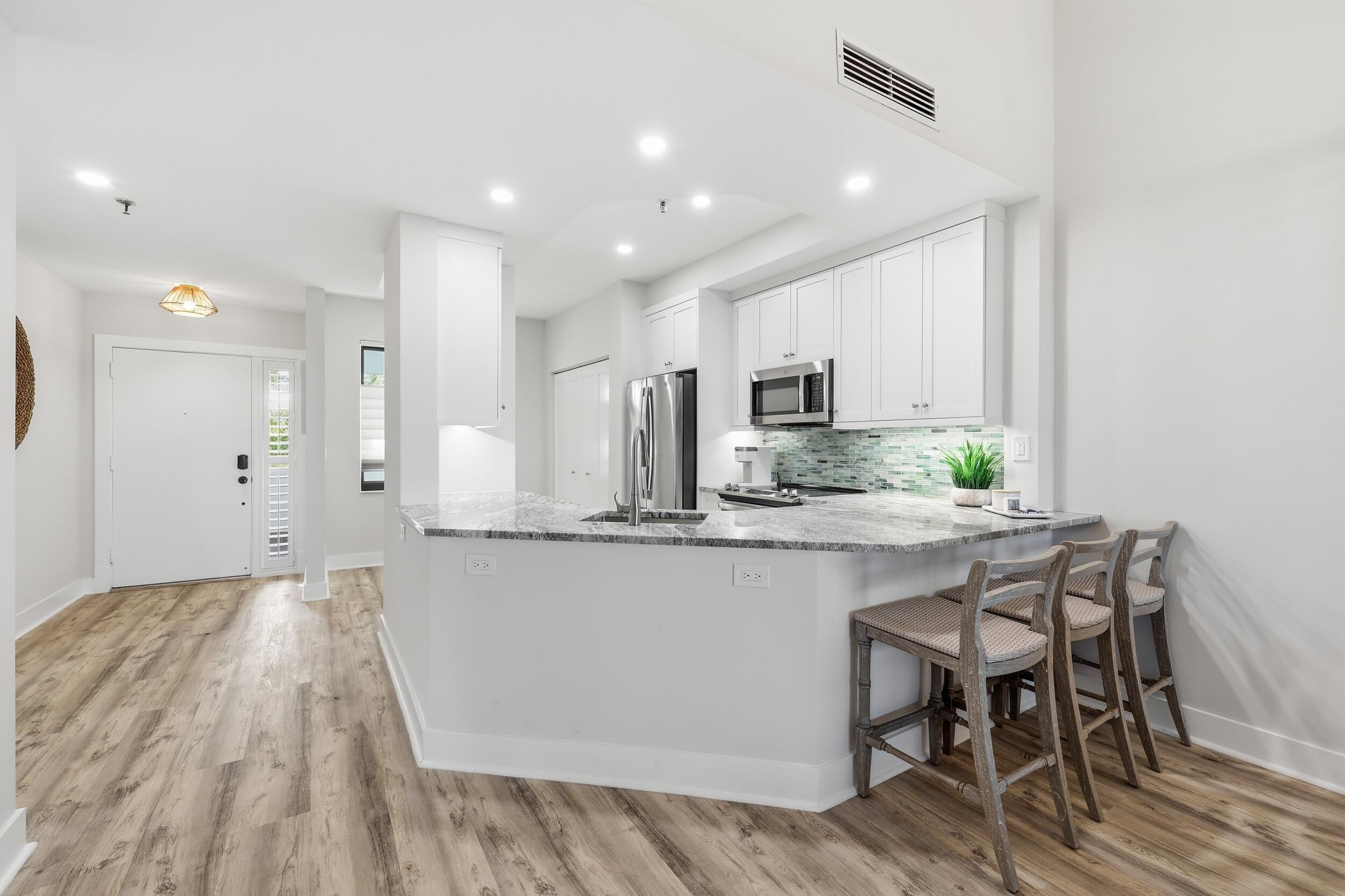200 Waterway Road, Unit 307 Tequesta, FL 33469 - Photo 10 of 37 9_8p3a4398
