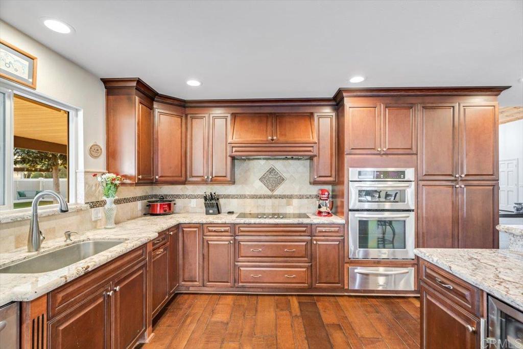 13815 Hilldale Road Valley Center, CA 92082 - Photo 17 of 64