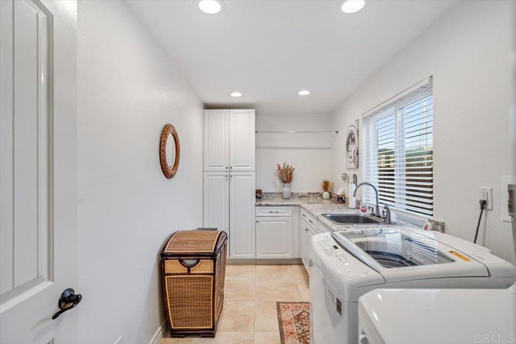 13815 Hilldale Road Valley Center, CA 92082 - Photo 36 of 64 Laundry Room