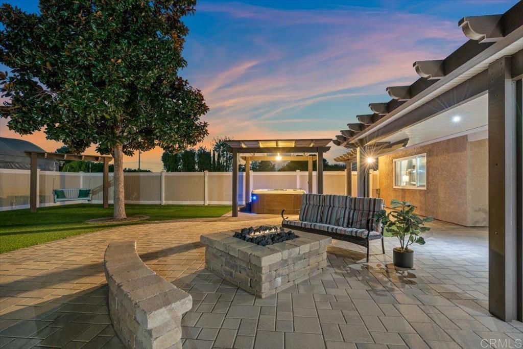 13815 Hilldale Road Valley Center, CA 92082 - Photo 7 of 64 Firepit