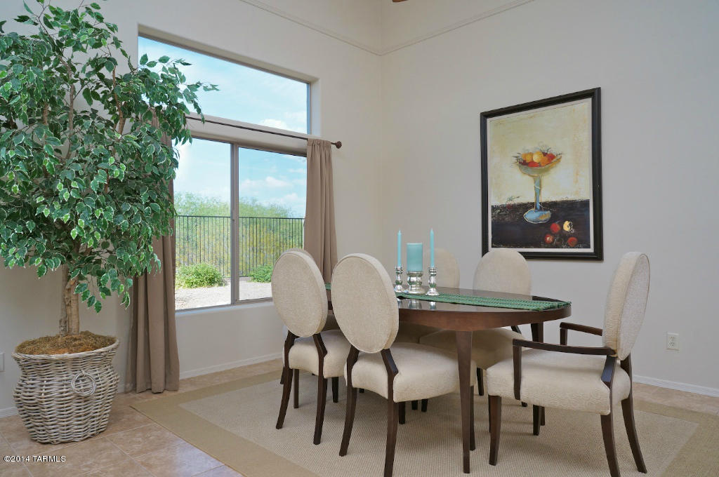 11652 North Sage Brook Road Tucson, AZ 85737 - Photo 7 of 25
