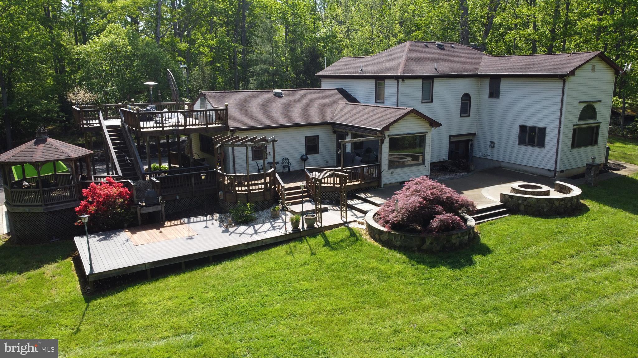 43534 Spinks Ferry Road Leesburg, VA 20176 - Photo 49 of 75 Fantastic Outside Oasis