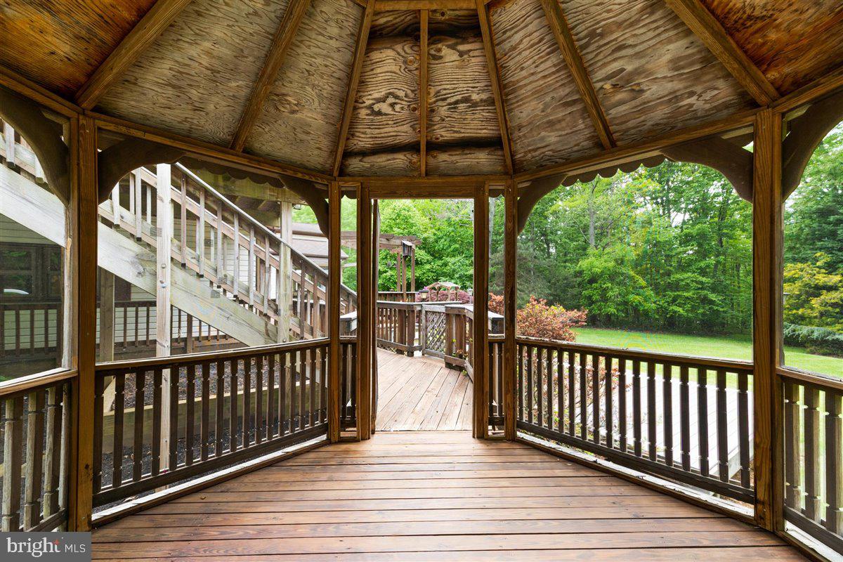 43534 Spinks Ferry Road Leesburg, VA 20176 - Photo 64 of 75 Gallery Image 64
