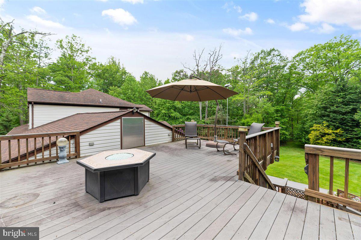 43534 Spinks Ferry Road Leesburg, VA 20176 - Photo 66 of 75 Upper Deck with Storage for Deck Furniture